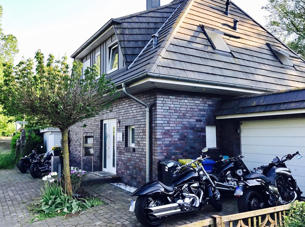 Ferienhaus Celeste Rostock Dış mekan fotoğraf
